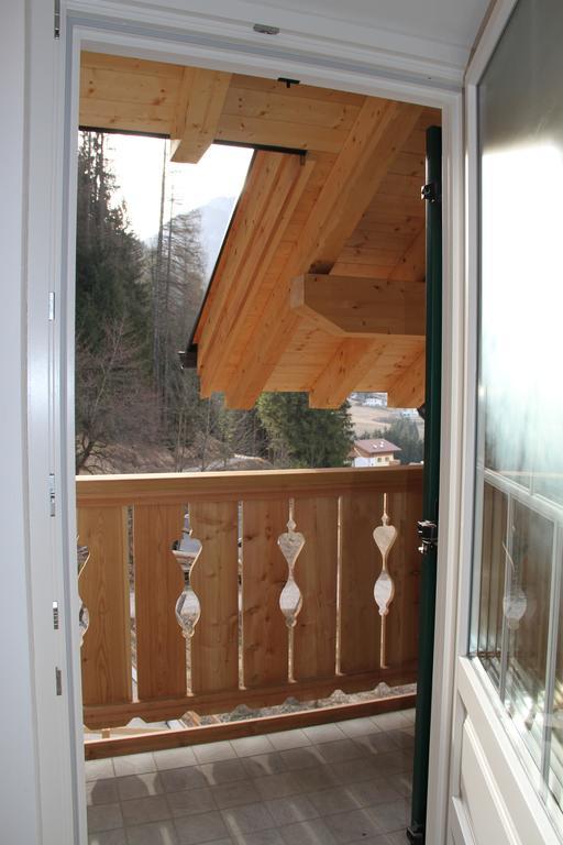 Hotel La Lum De Roisc Soraga di Fassa Exterior foto